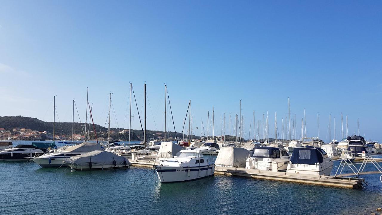 Guest House Galeb2 Supetarska Draga Bagian luar foto