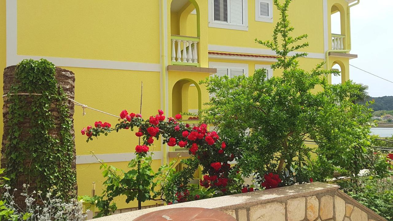 Guest House Galeb2 Supetarska Draga Bagian luar foto