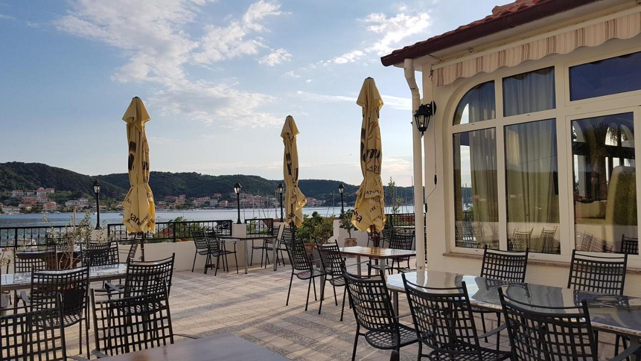 Guest House Galeb2 Supetarska Draga Bagian luar foto